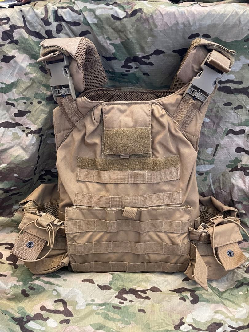 放出品T3Gear Geronimo2 ソフトアーマ2枚プレキャリ xl S19