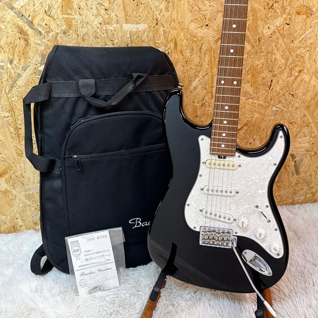 BACCHUS BST-TTC TRONICAL TUNE搭載 ストラトタイプ