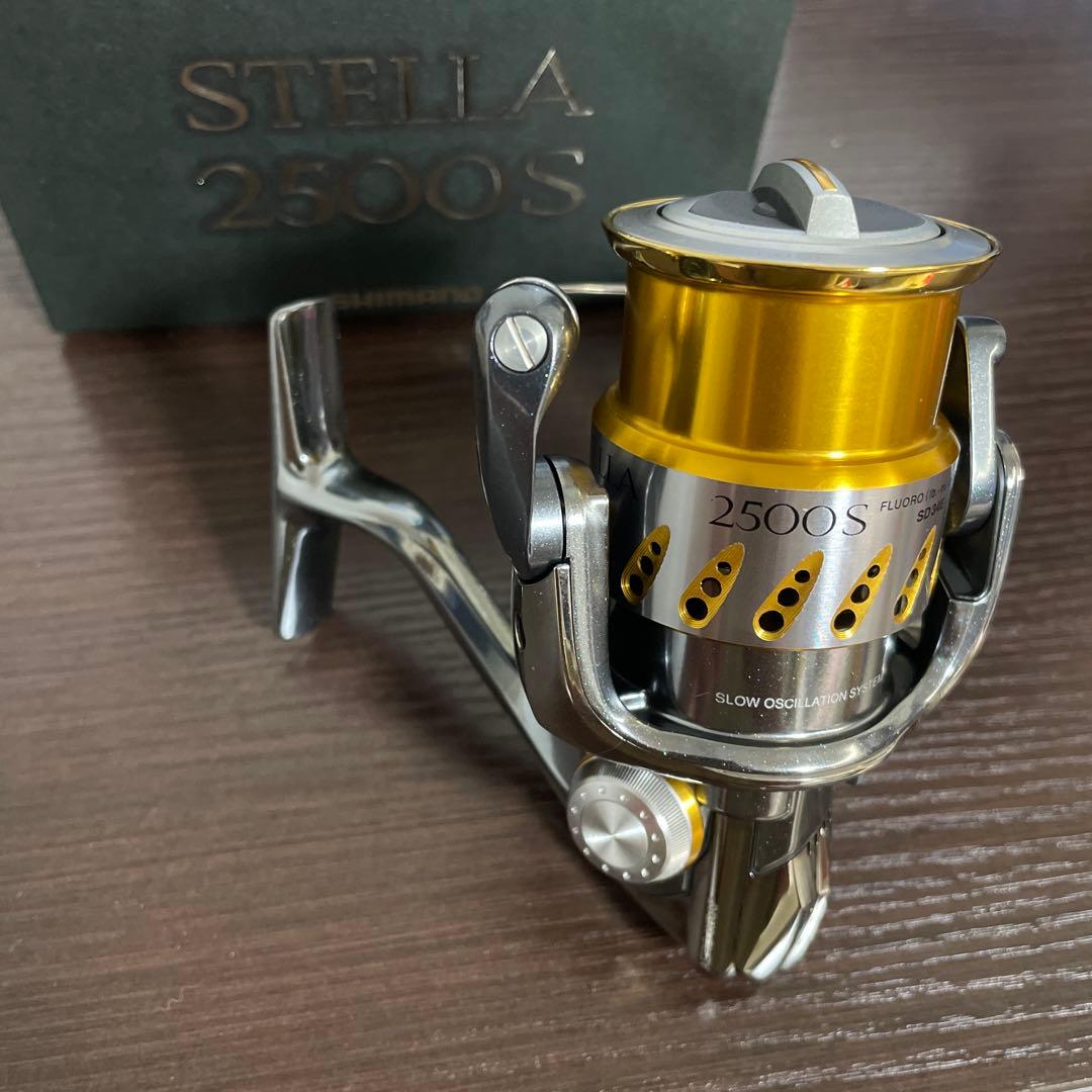 美品　SHIMANO 07 STELLA 2500S