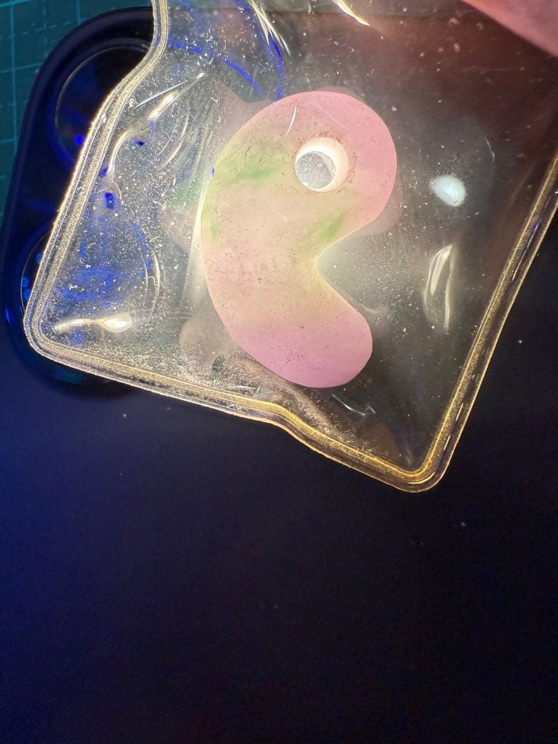 見事な素晴らしい透光性‼️糸魚川ラベンダー翡翠‼️希少‼️送料無料‼️破格出品‼️