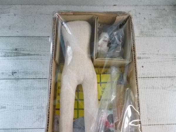 激レア　超珍品　昔の専門学校で使用された人形作成キット　未使用品　現状品