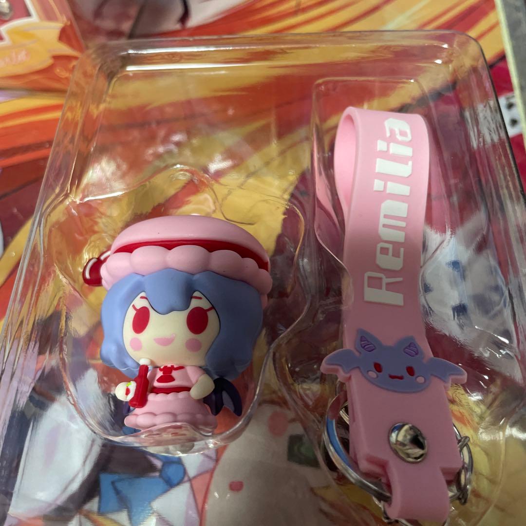 東方project レミリア　フランドール　フィギュアストラップ