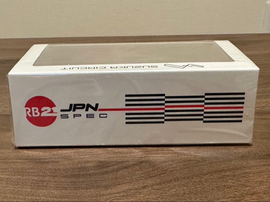 【あや】1/43レッドブル2025 角田日の丸カラー鈴鹿サーキットバージョ