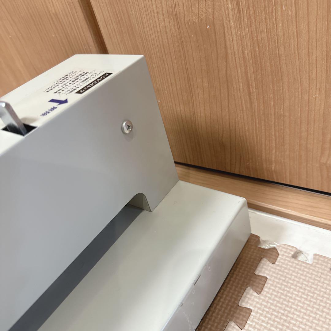 【概ね美品】プラス 業務用裁断機 PK-513L 裁断幅A4タテ ホワイト