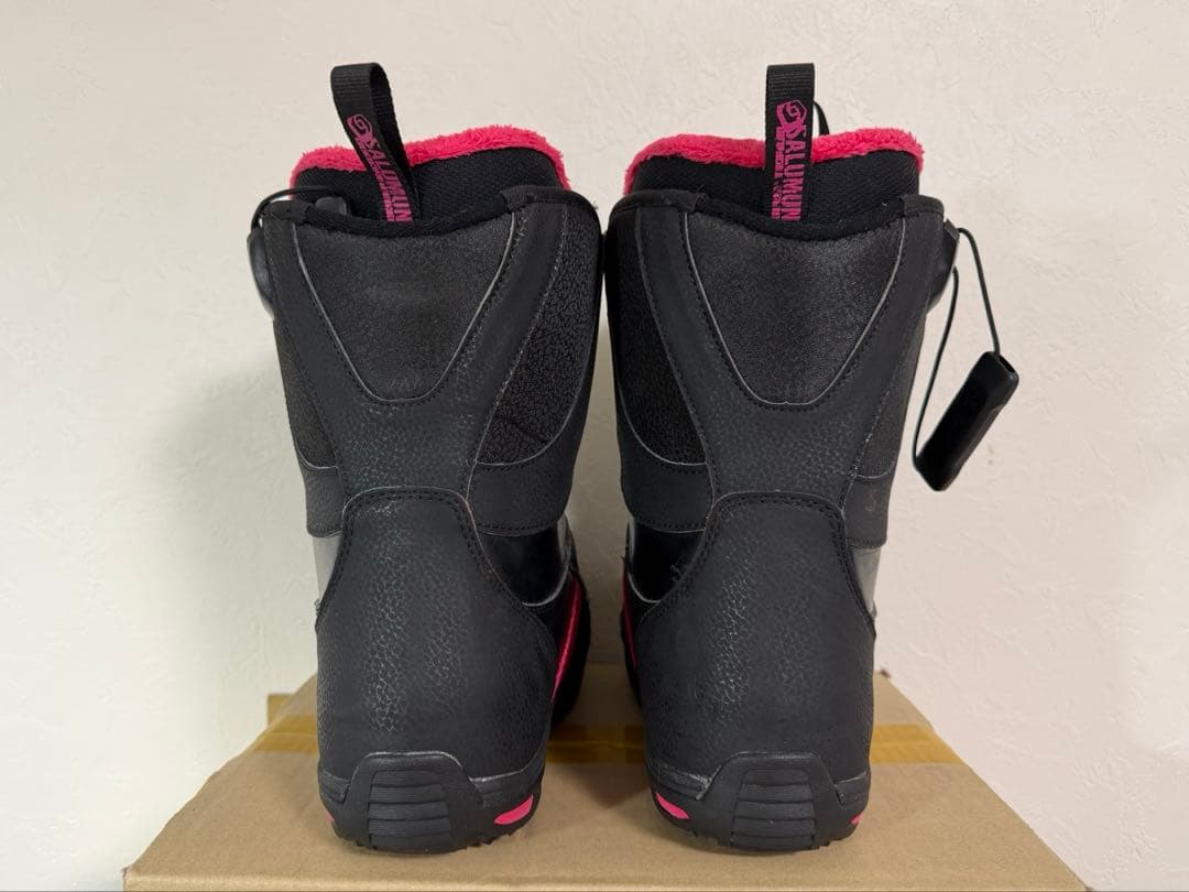 スノーボードブーツ SALOMON IVY BOA ブラック/ピンク