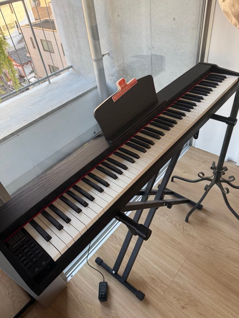 Longeye MOLD 2 木製電子ピアノ 88鍵盤 スタンド付き　ロンアイ