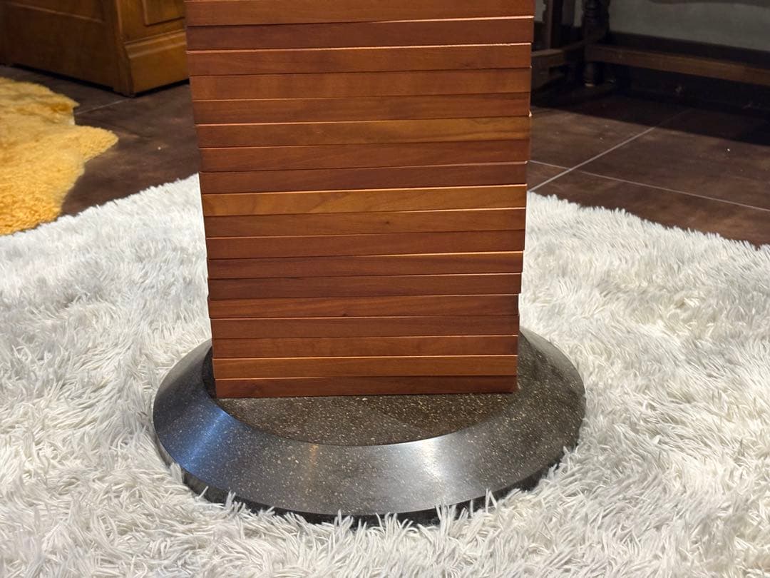 ① Jonny B 回転式CDラック　コレクションケース　ウォールナット　RZ