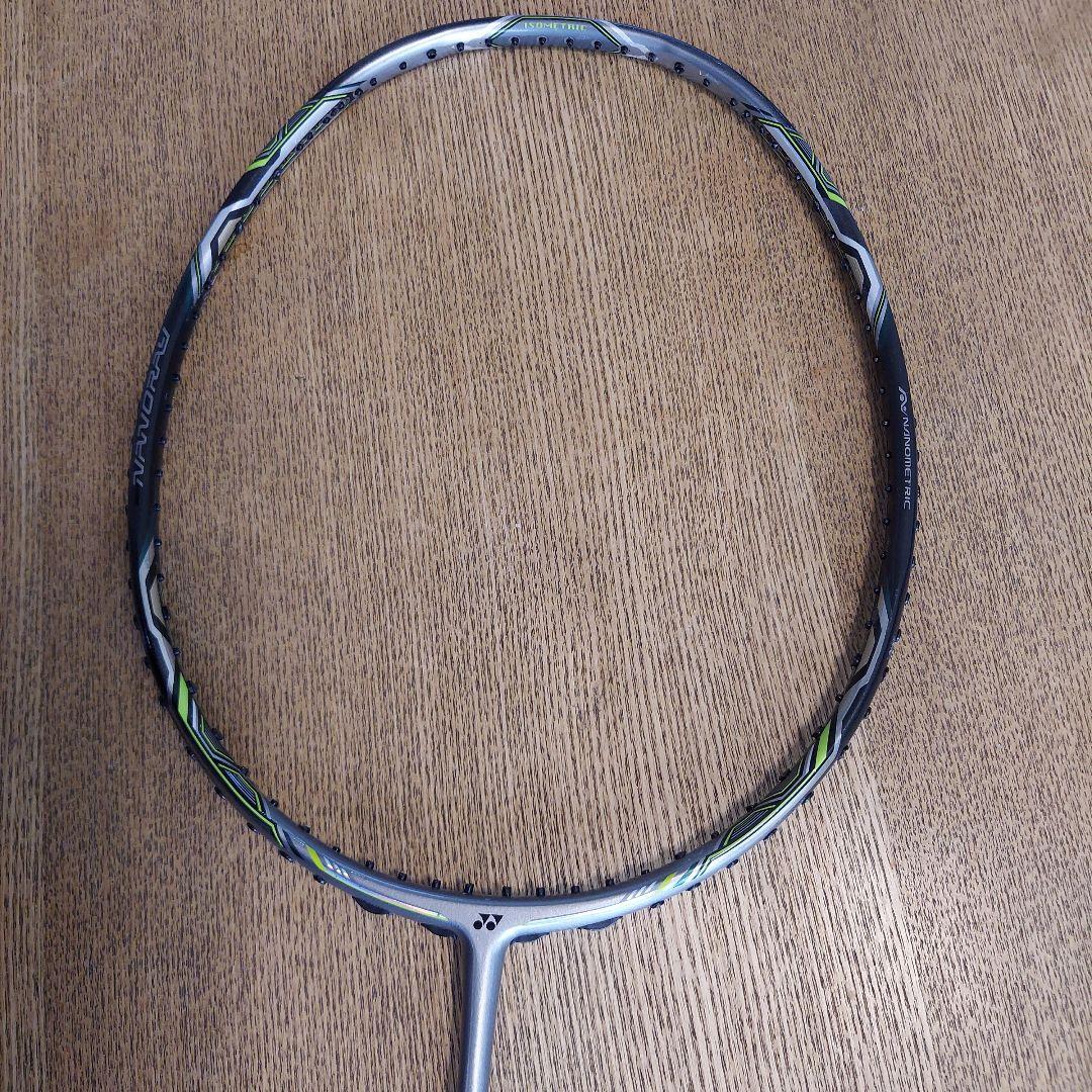 値下げ　Nanoray 900 バドミントンラケット