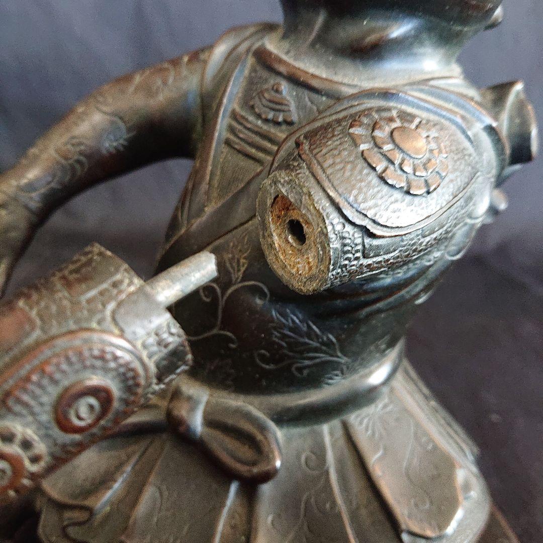 銅器武者大釣鐘置物 骨董 アンティーク コレクション インテリア 在銘アリ