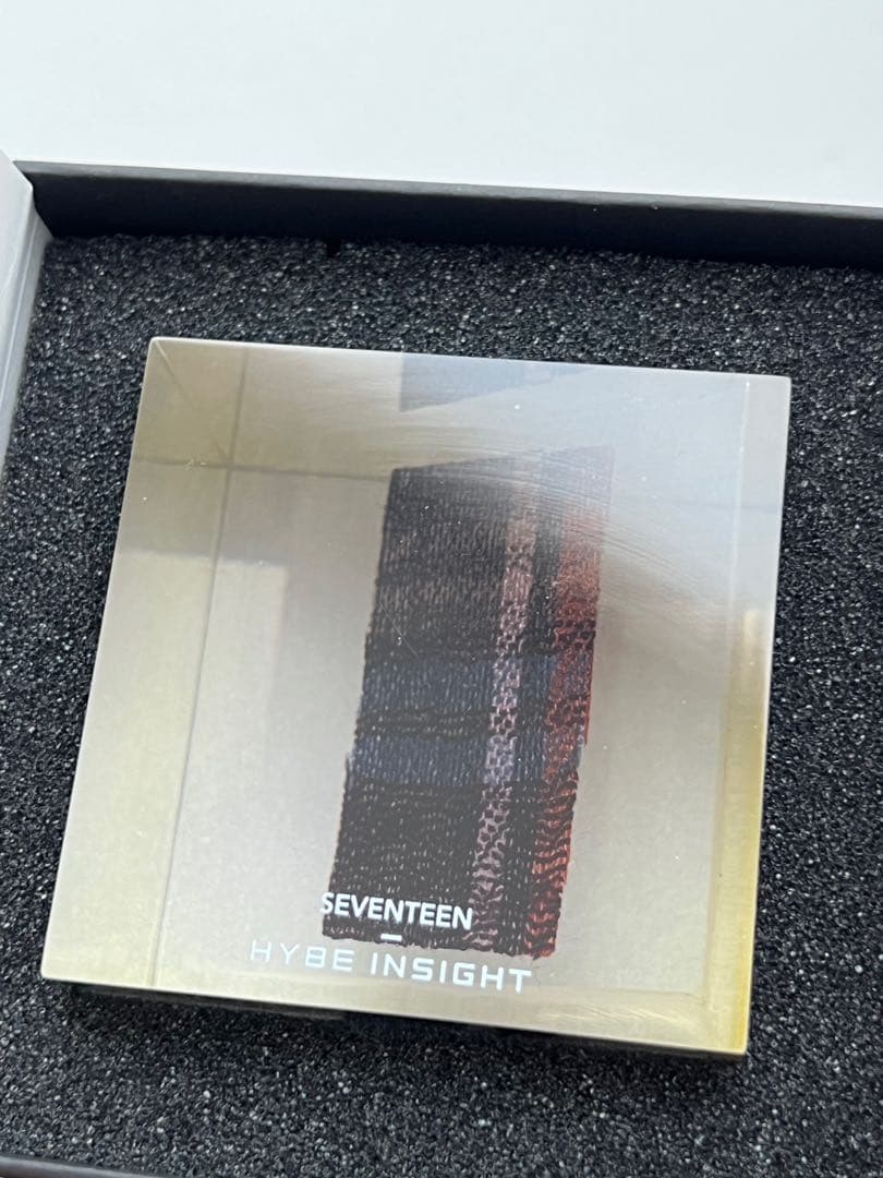 HYBE INSIGHT SEVENTEEN 衣装 キューブ ミンギュ