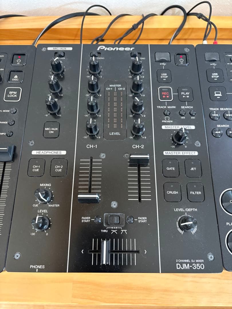 Pioneer CDJ-350 2台 とJDM-350 1台のセット
