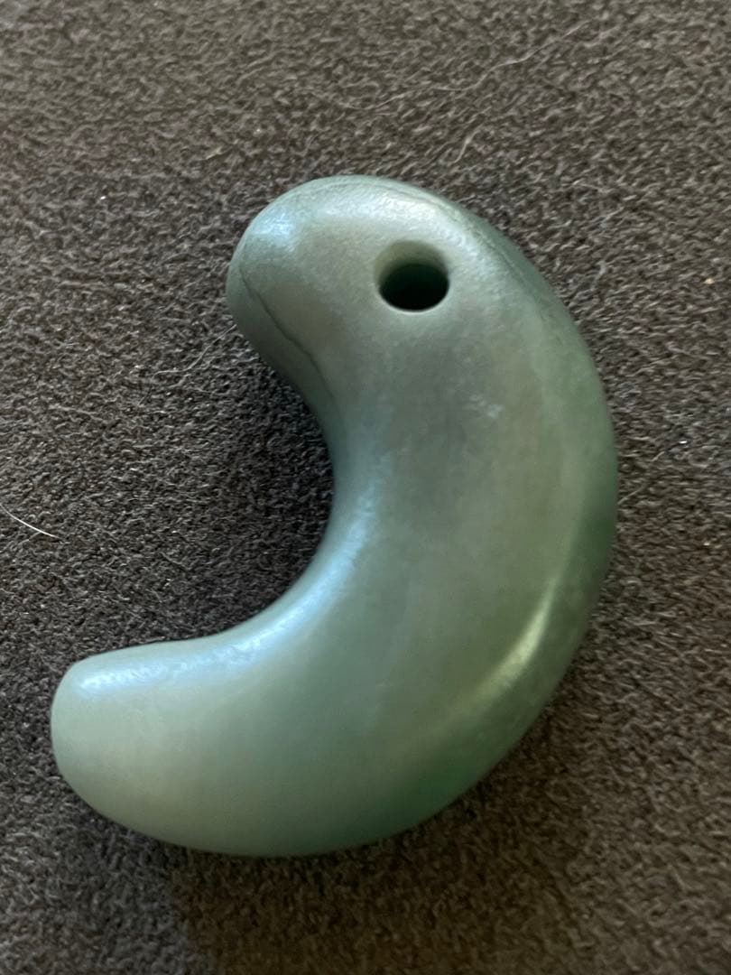 古墳時代 翡翠勾玉