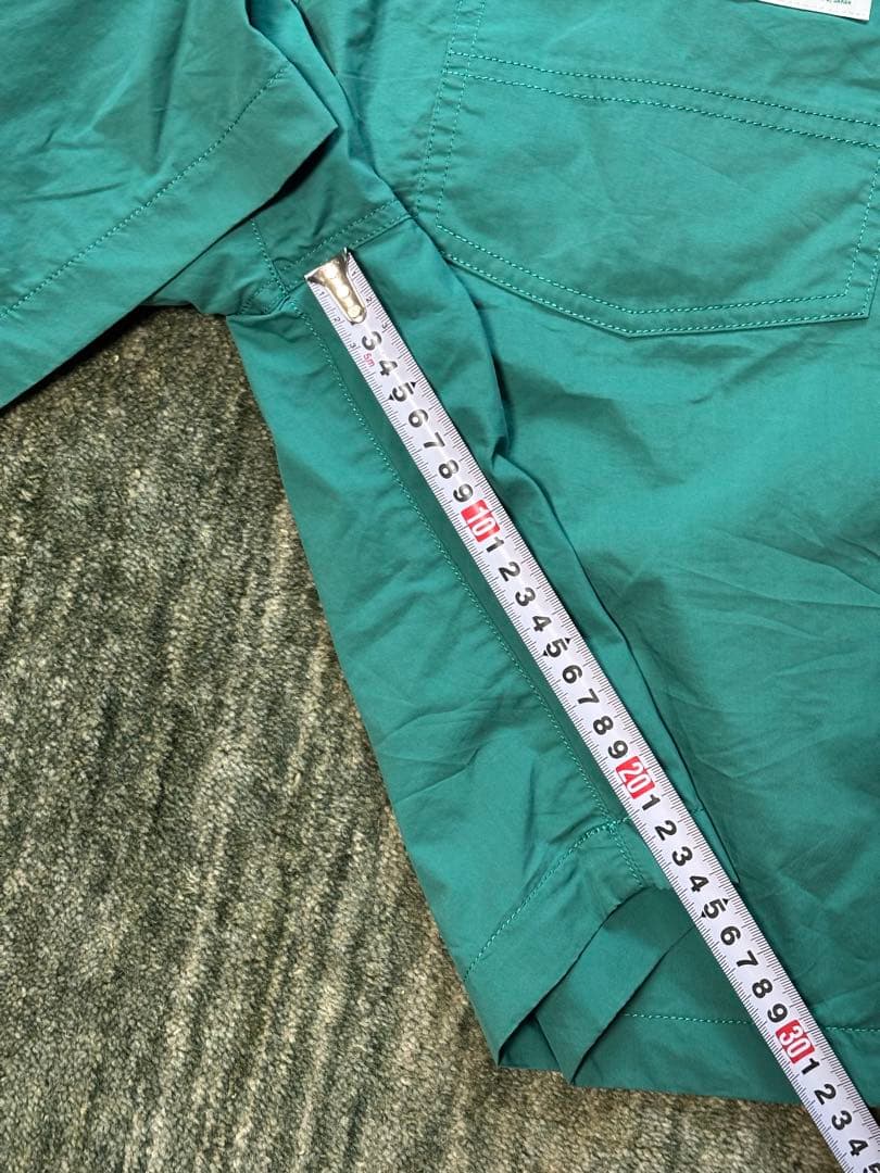 ROUGH AND SWELL ショートパンツ　Ｌ