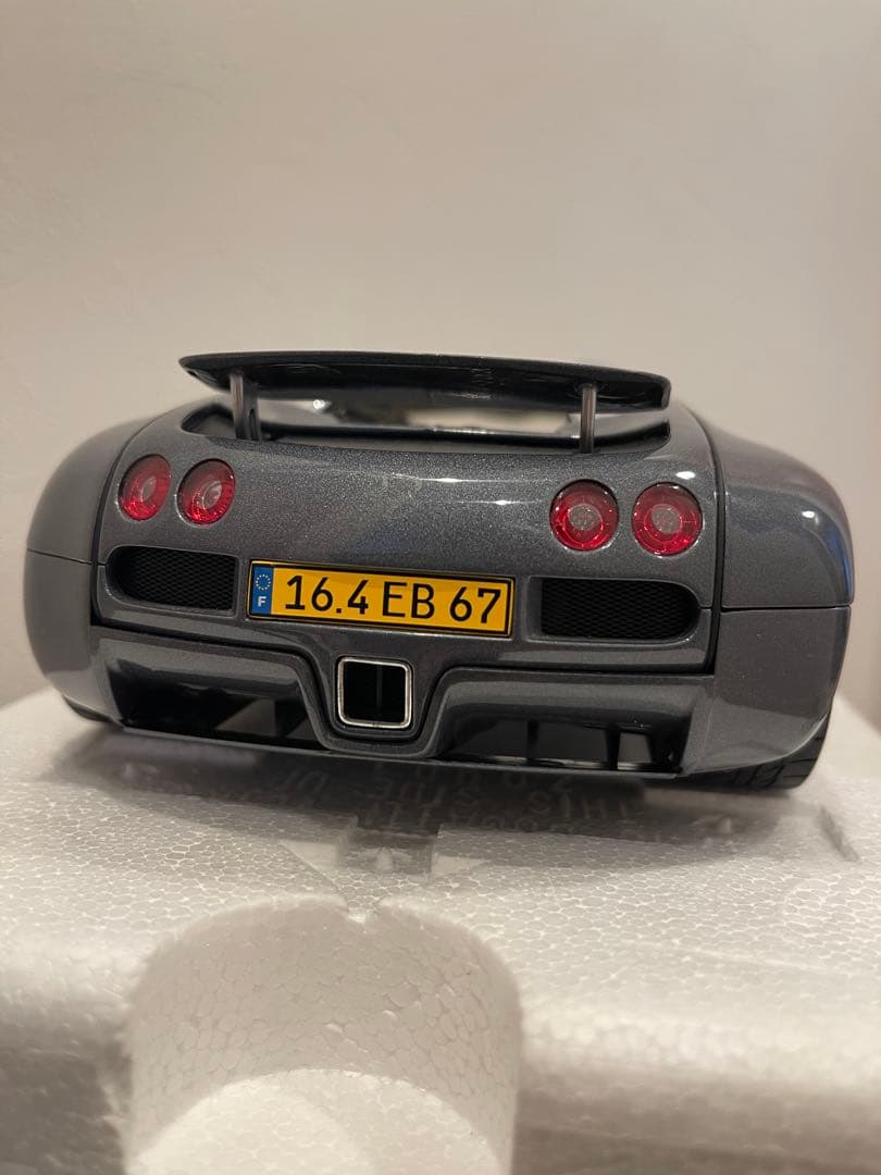 AUTOart モデルカー ブガッティ ヴェイロン 1/18 美品