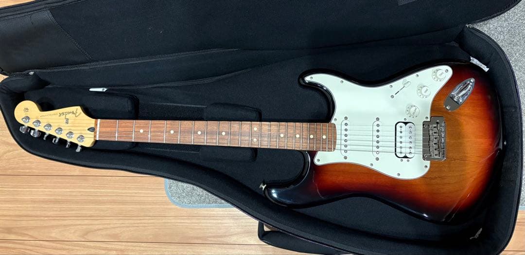 Fender player stratocaster HSS【ケースなし特価】