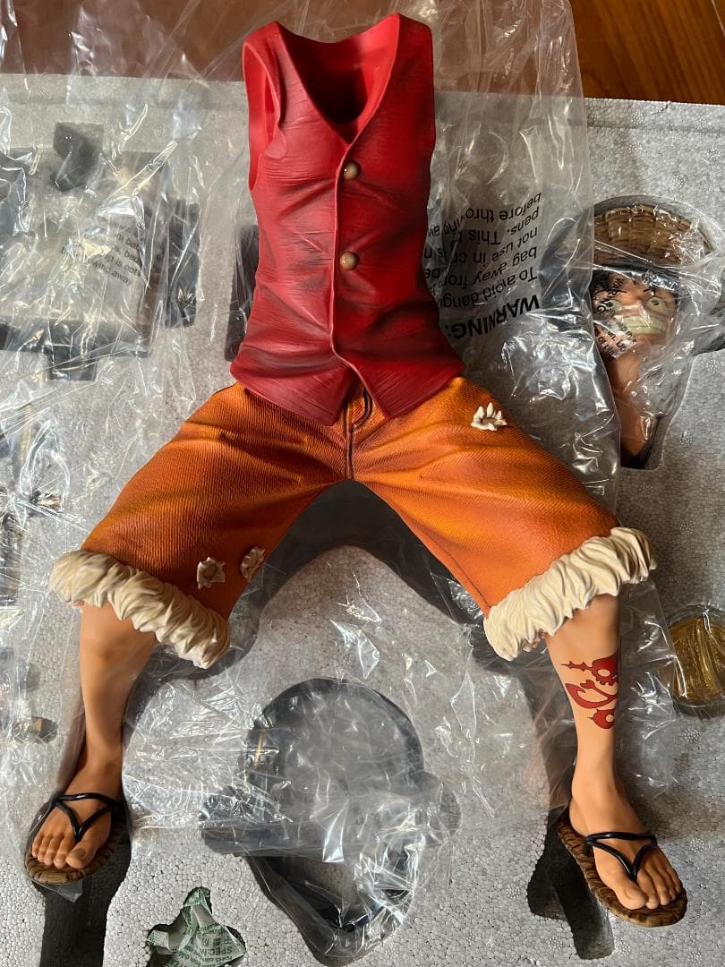 ワンピース ログコレクション 大型スタチューシリーズ モンキー D ルフィ