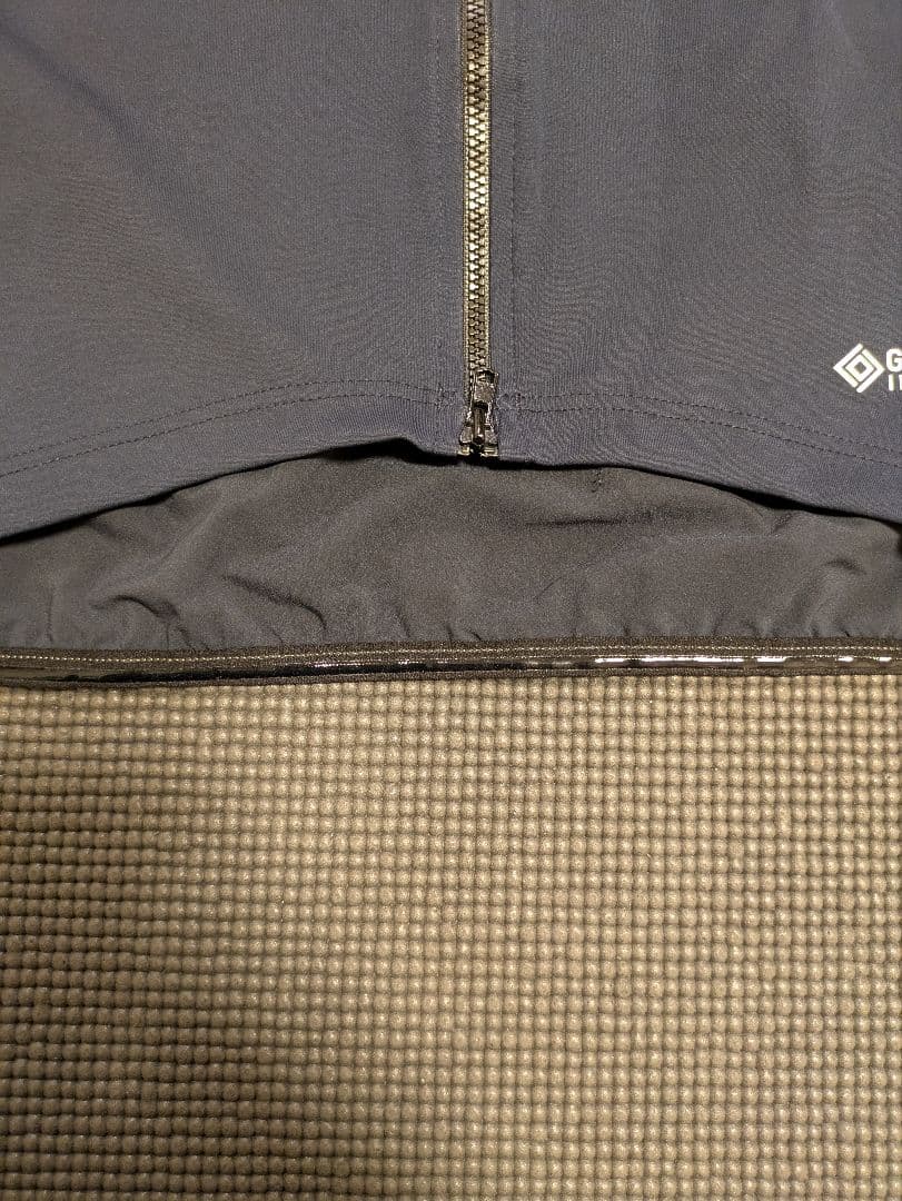 castelli　PERFETTO RoS 2 VESTサイズM