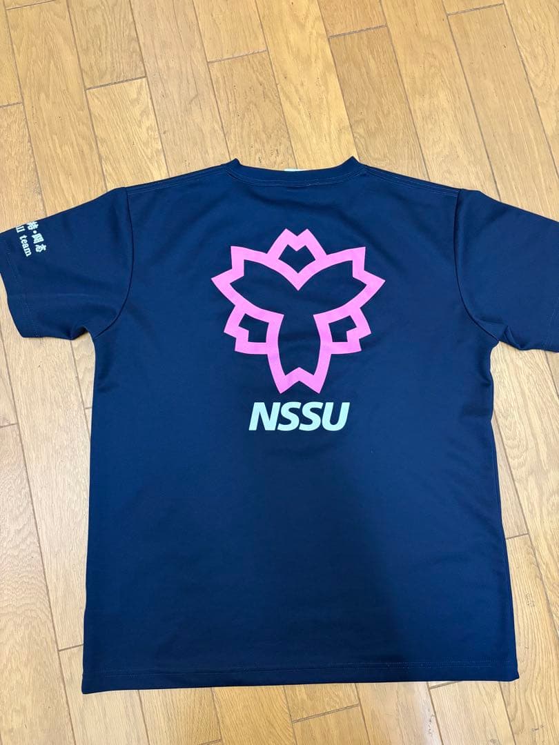 日本体育大学 バレーボール Tシャツ