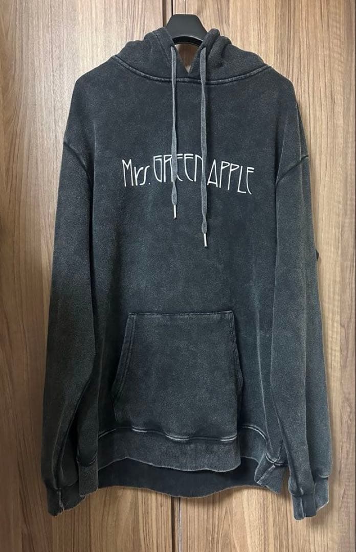Mrs. GREEN APPLE EDEN to BABEL フーディ　L
