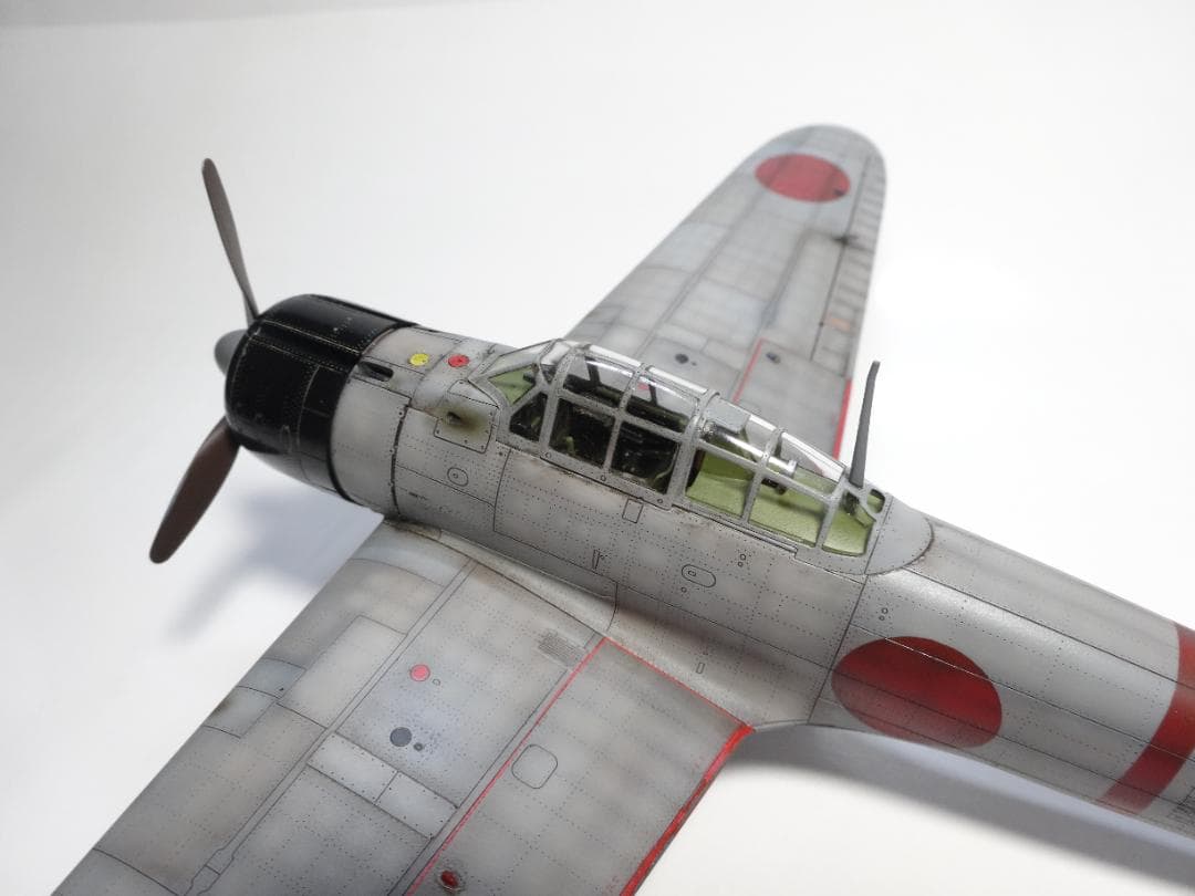 エデュアルド1/48日本海軍艦上戦闘機「零戦21型」完成品