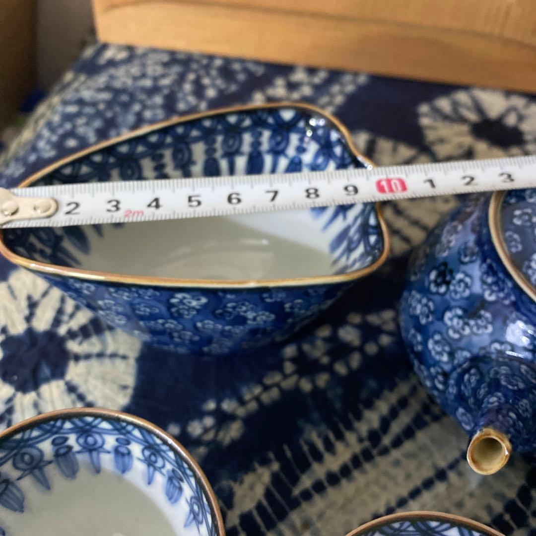 加藤利昌　染付梅小紋　煎茶器