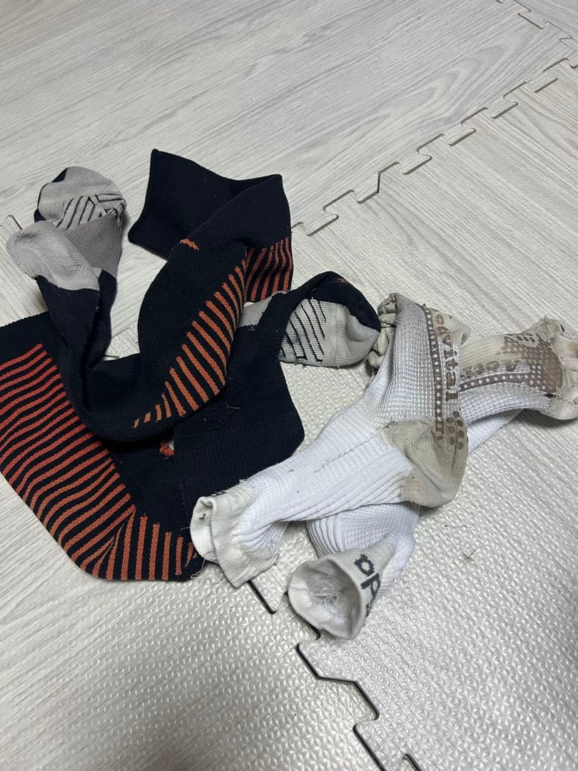 サッカー用ソックス ネイビーとホワイト