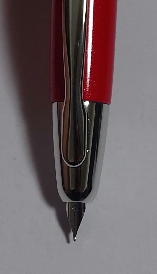 パイロット キャップレス万年筆 レッドコーラル 2022年限定品 細字