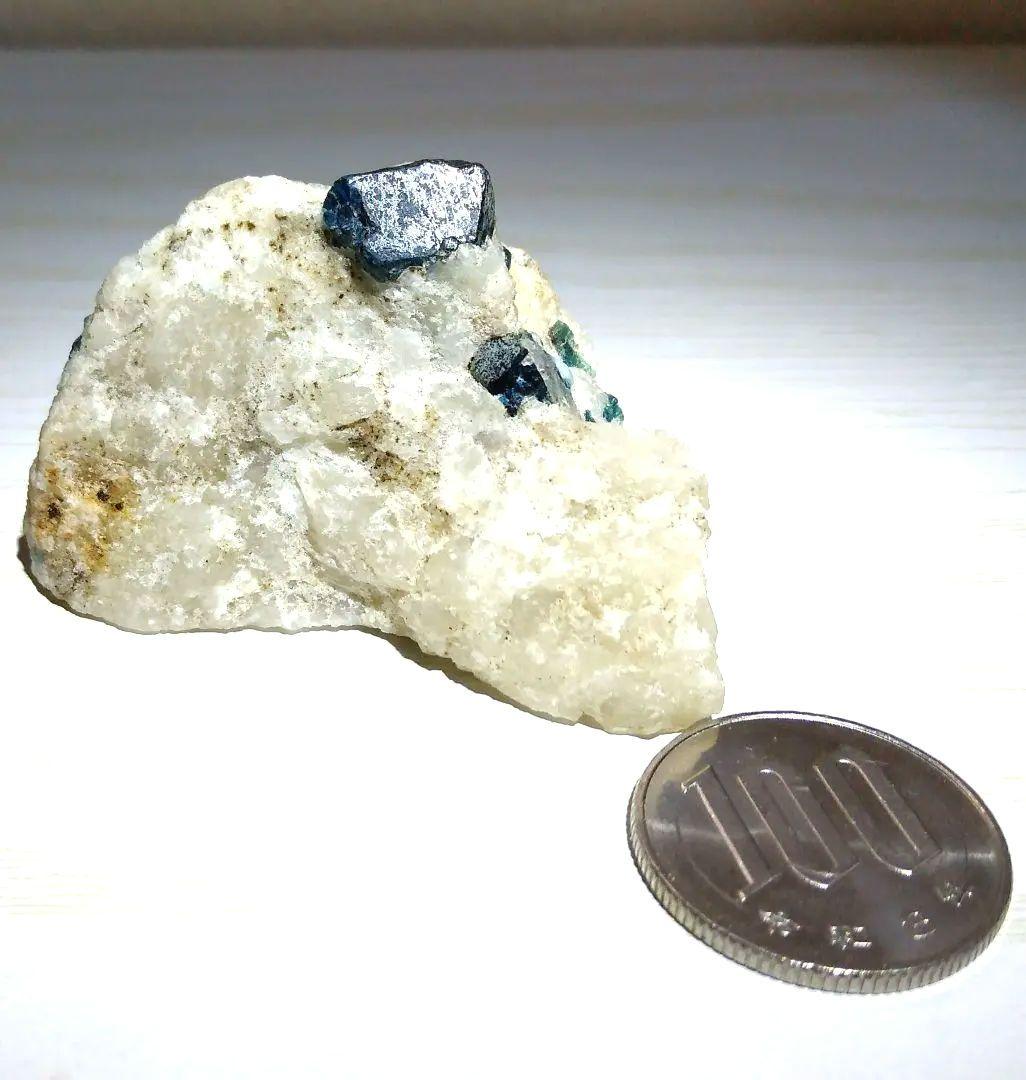 アフガナイト　母岩付き希少宝石鉱物標本