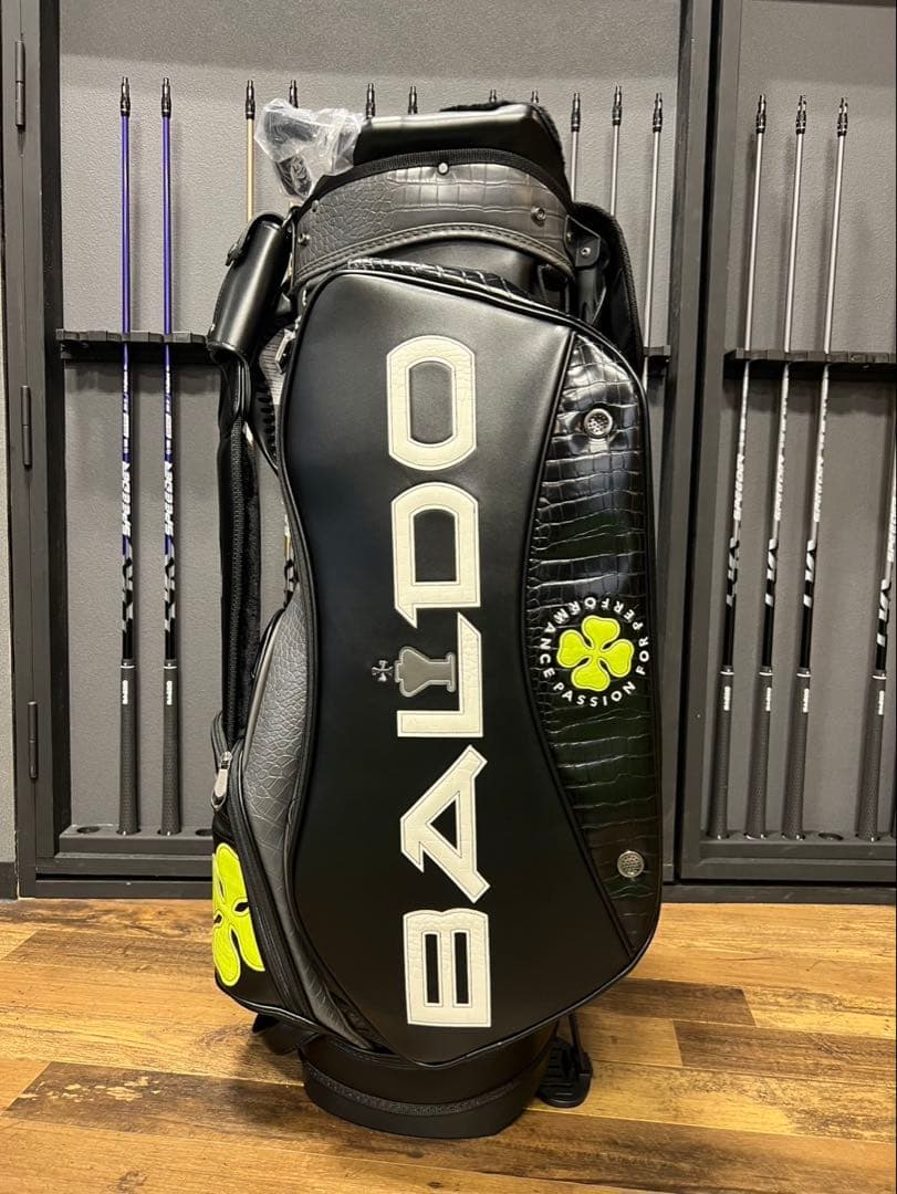 【公式HPでは既に売り切れ】BALDO PRO STAFF STAND BAG