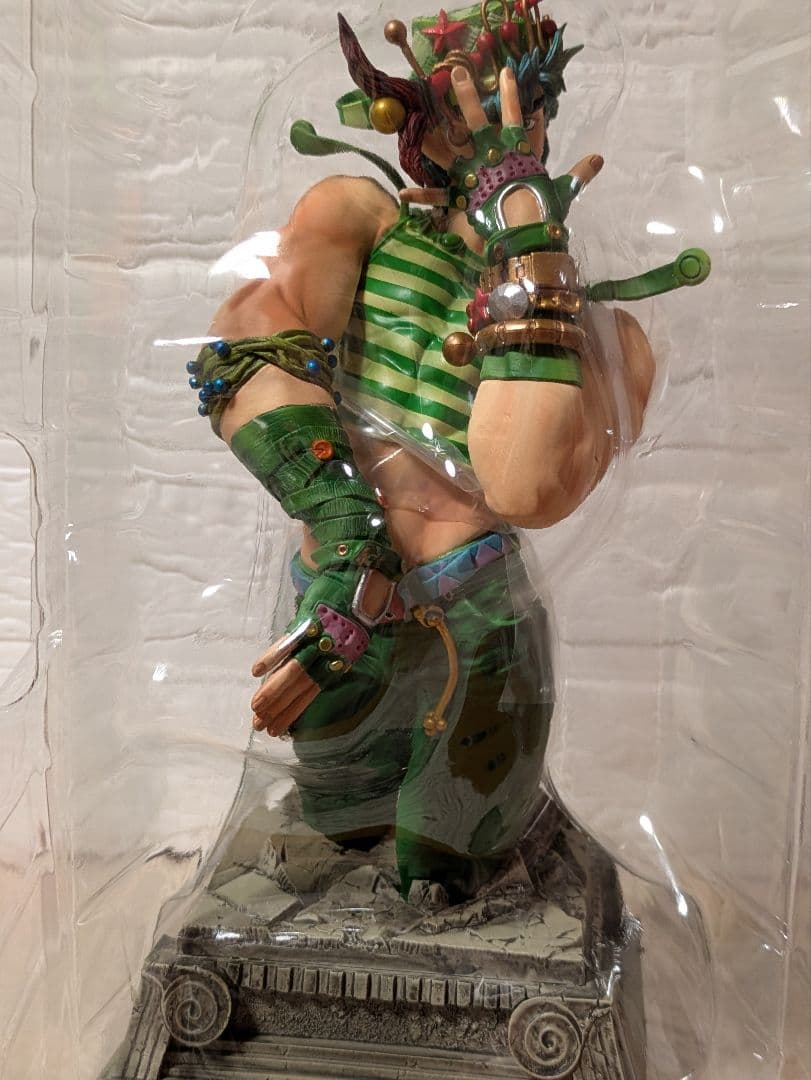 ジョジョの奇妙な冒険 ジョセフ・ジョースター フィギュア