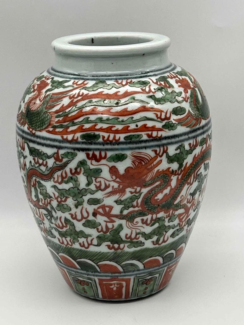 明萬歴時代　【大明萬歴年製】在銘　五彩祥瑞唐花龍鳳文壺　紅綠彩花瓶(E-98)