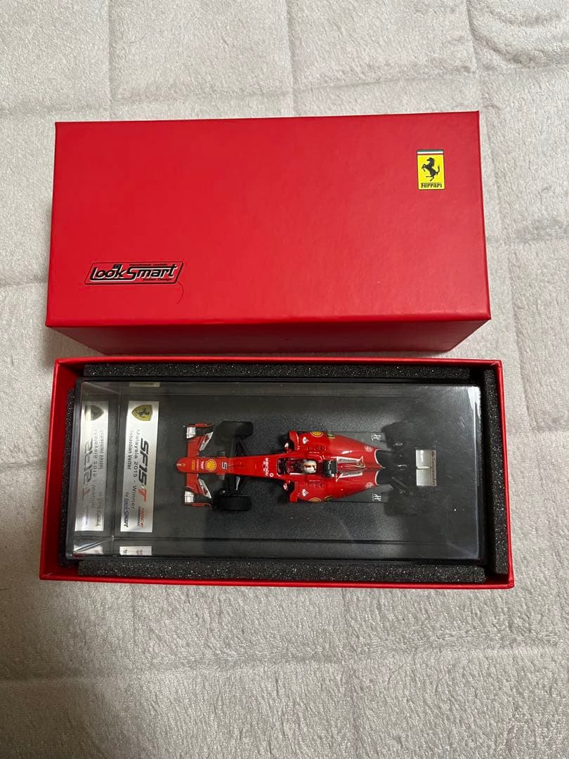 F1 セバスチャンベッテル ミニカー