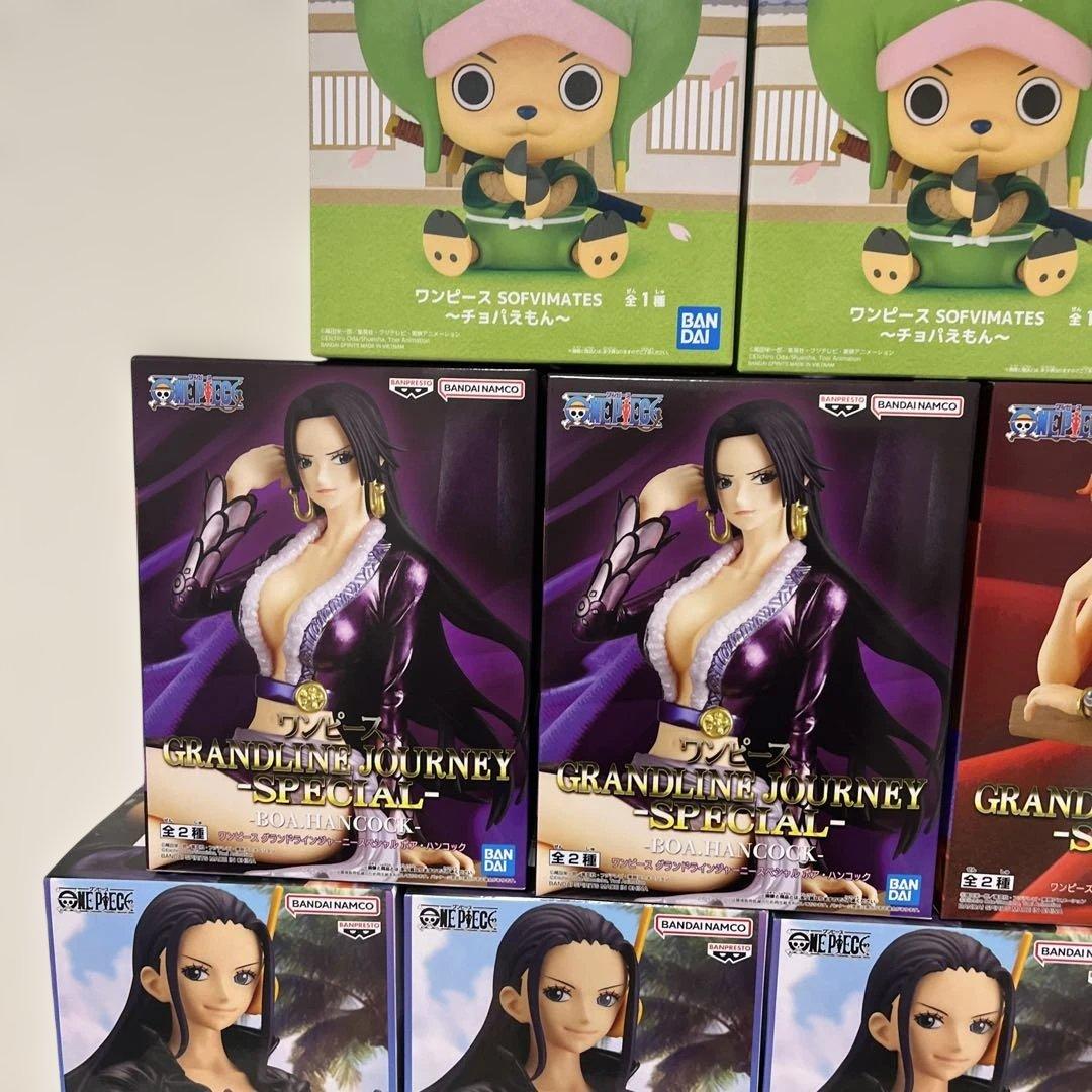 ワンピース 人気キャラチョッパー ロビン ハンコック　ナミ　フィギュアまとめ売り