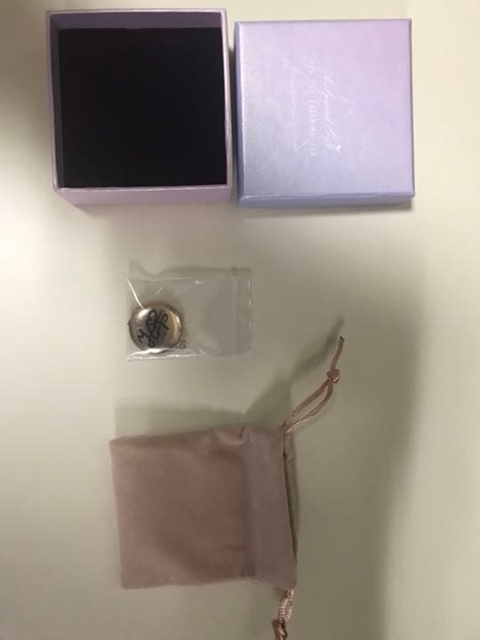 乃木坂46 与田祐希　直筆サイン　ロケット　検)生写真