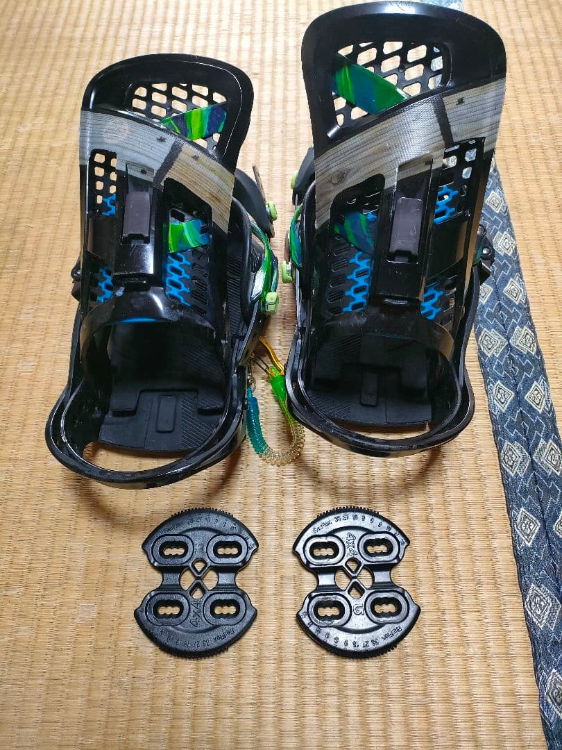 BURTON　ビンディング GENESIS　Sサイズ　ブラック/グリーン