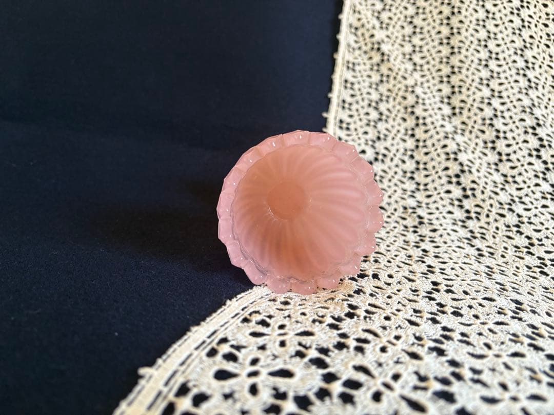 オパリン フラワーベース プレスガラス フランス アンティーク