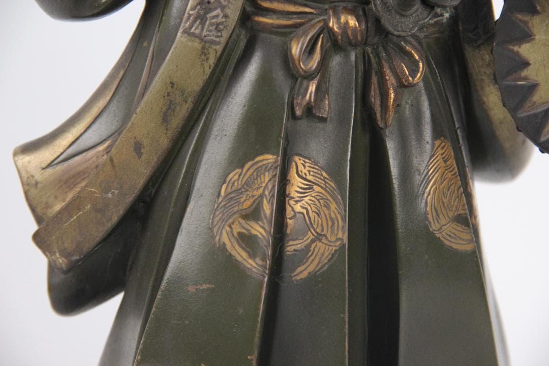 日本美術　銅製武人像　正秀作　細密彫刻　金象嵌　明治期金工　時代物 Eo1-21