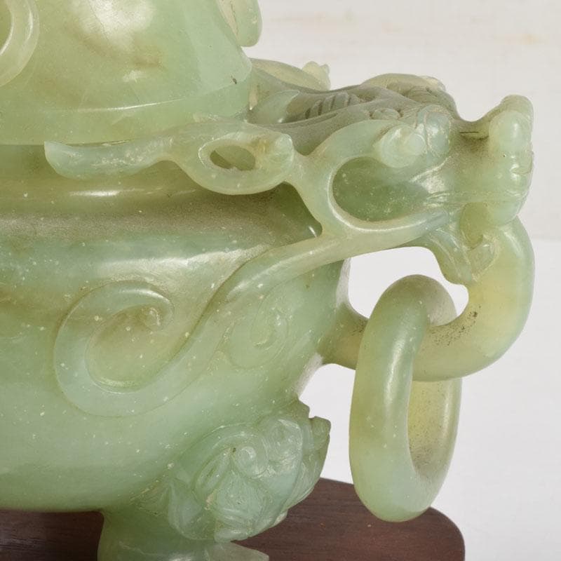 中国　玉石彫刻　雙耳活環　龍鈕蓋爐　香炉　唐木台付　C　9149