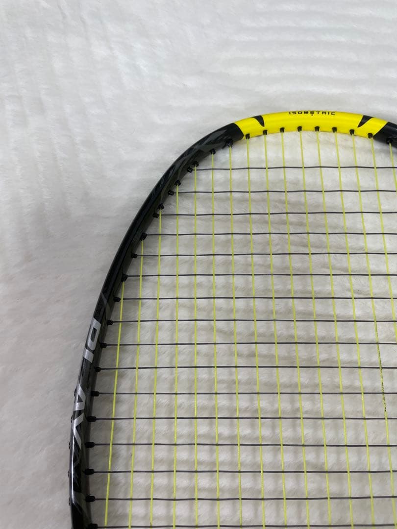 バドミントンラケット　ナノフレア1000PLAY 美品　4UG5