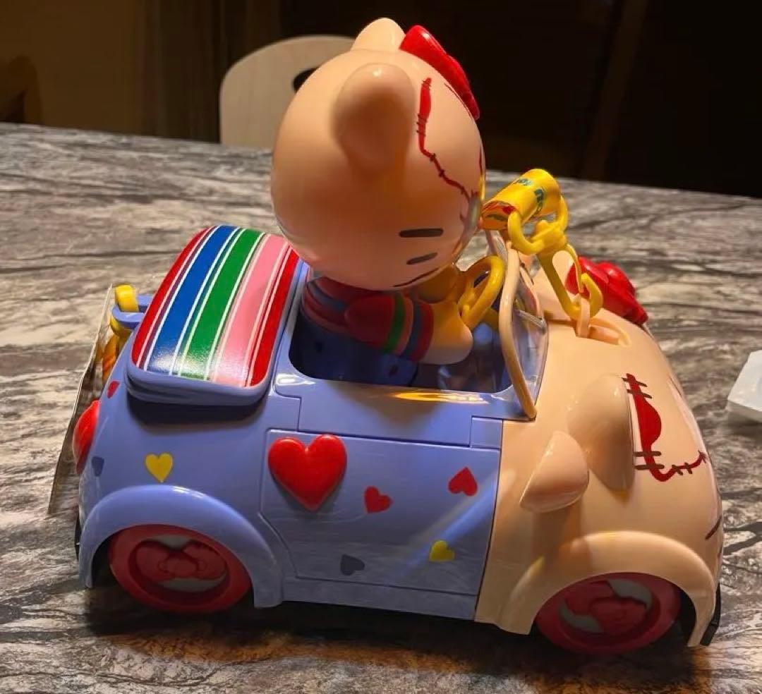 ユニバーサルスタジオ　ハローキティ チャッキー　ポップコーンケース キティちゃん