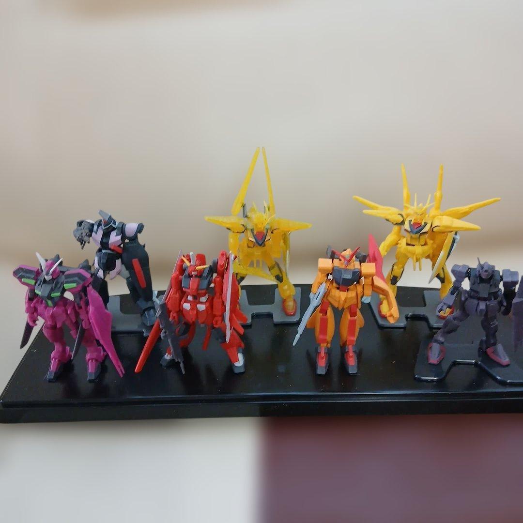 ガンプラ 8体セット カラフル