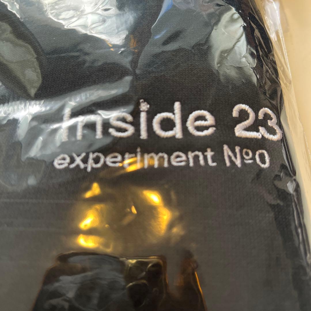 亀梨和也　Inside 23 BK エンブロイダリークルーネックスウェット　S