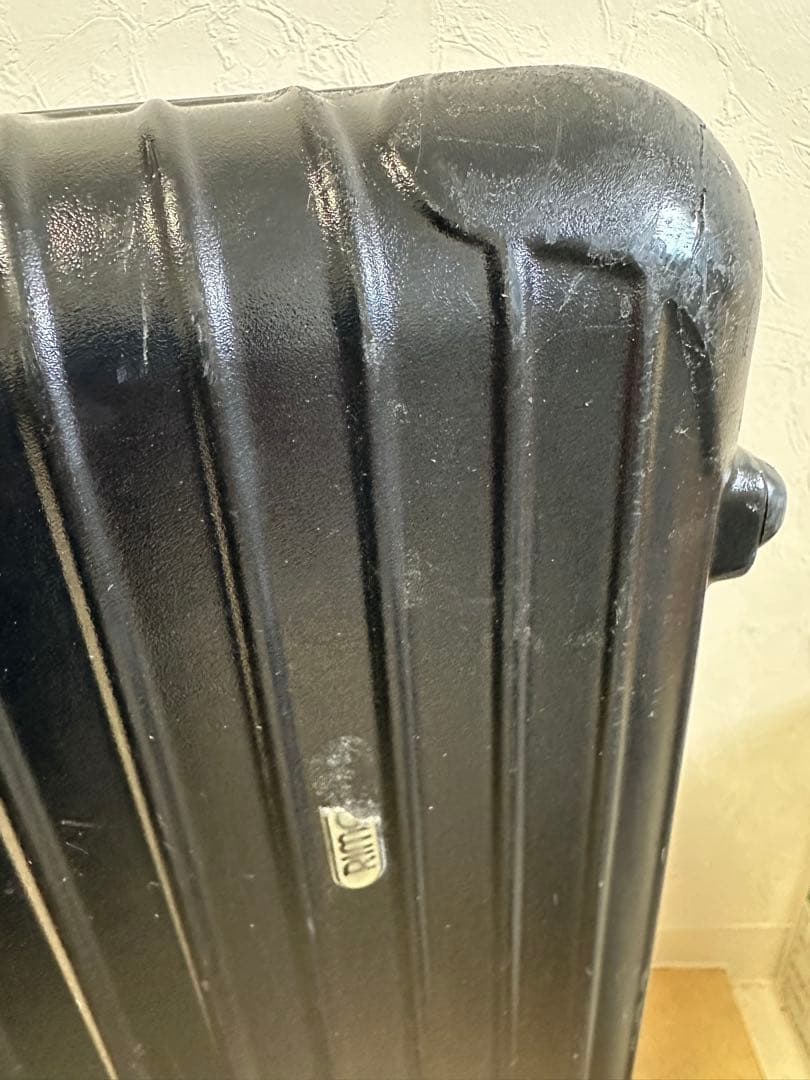 RIMOWA SALSA 104L 黒 キャリーカート ヒビありジャンク