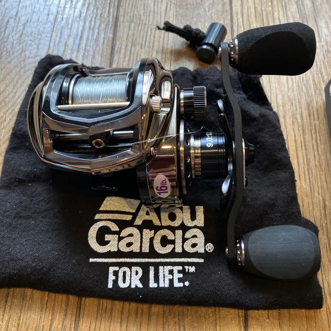 【新品・未使用】　アブガルシア　ロケット9 左ハンドル