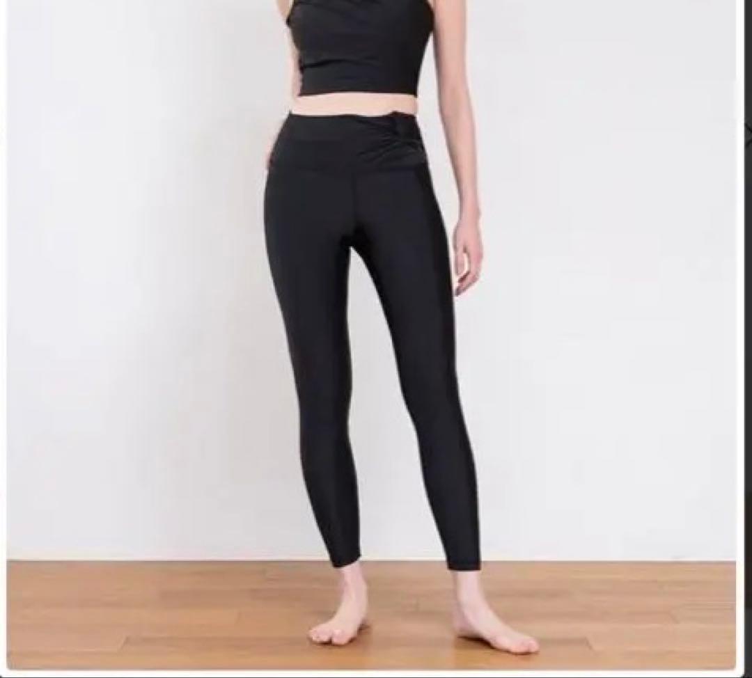 SUKALA ピラティス ストレッチパンツ ロングスリーブトップス