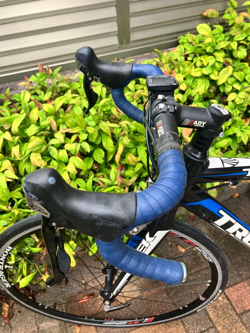 ロードバイクTrek2.1alfa