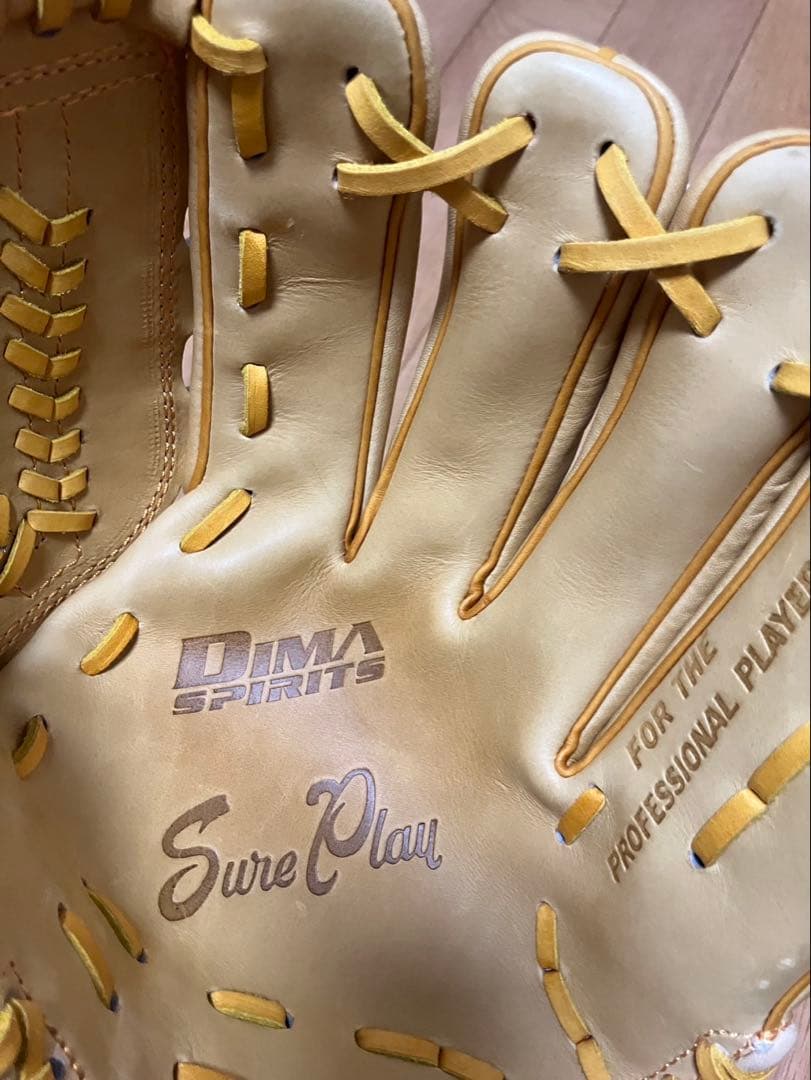 未使用品　シュアプレイ　硬式　投手用グローブ