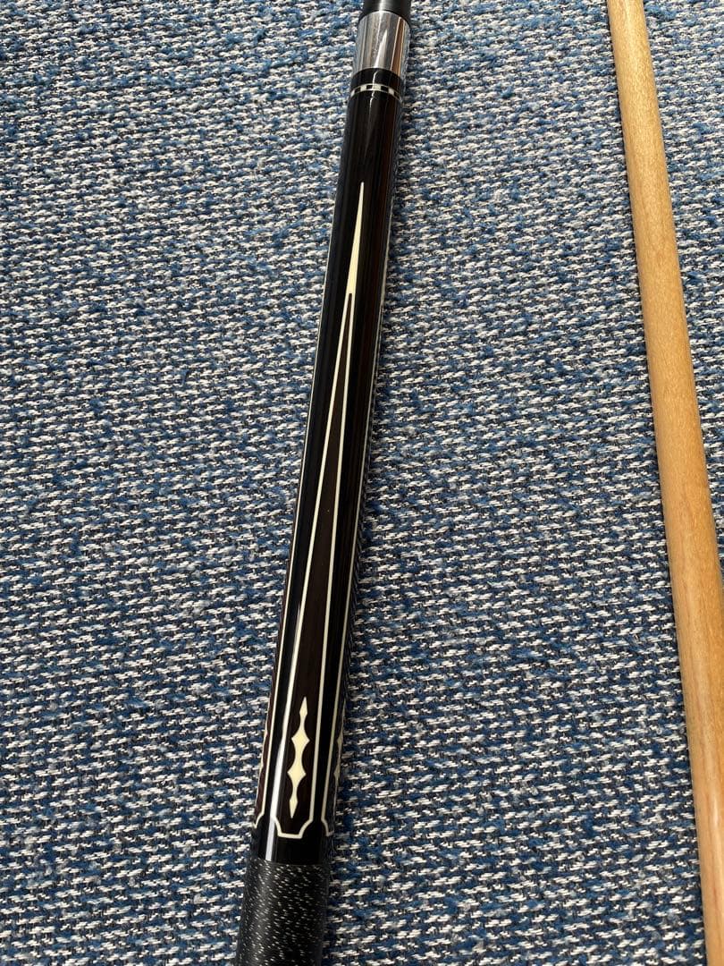 Lucasi ルカシー　ビリヤード　キュー 木製 黒白装飾