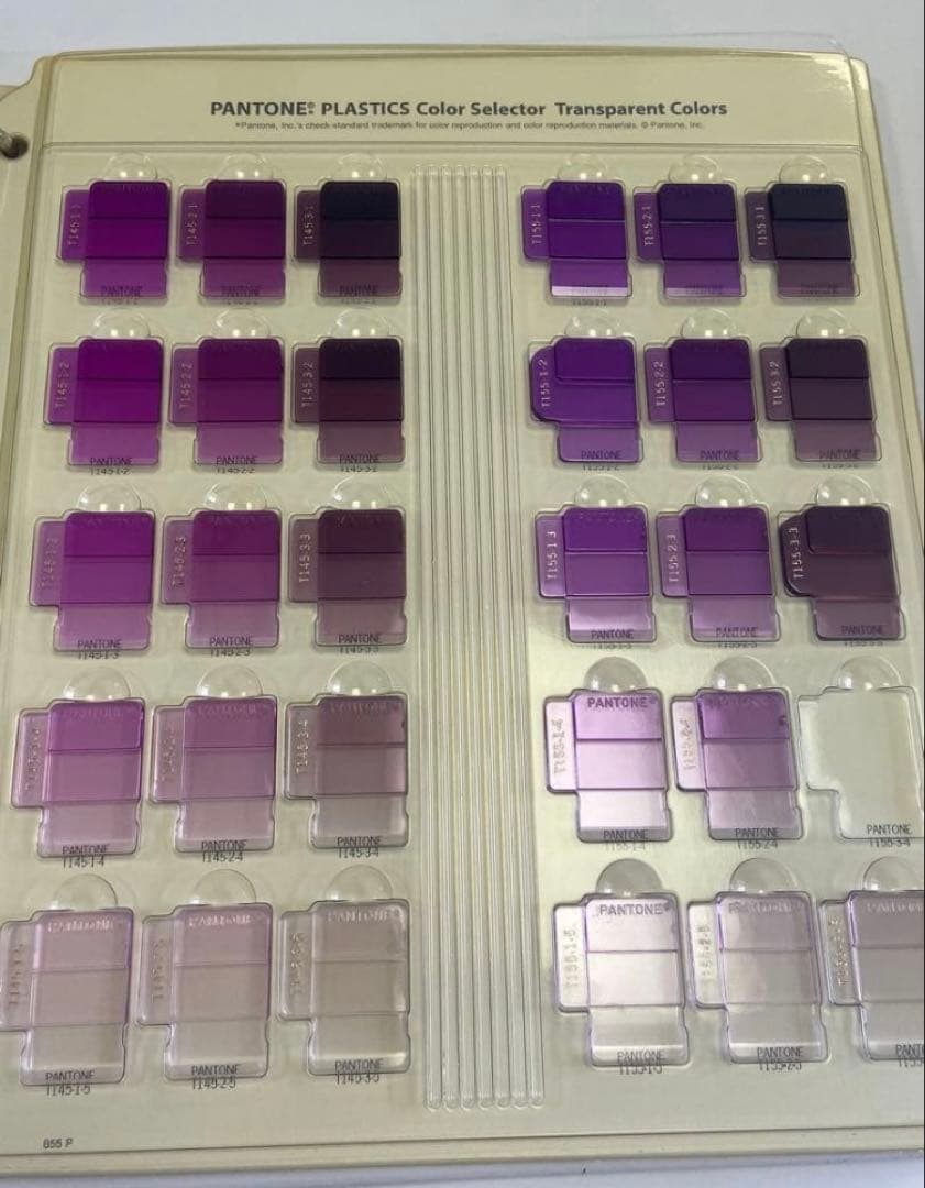 PANTONE plastics color selector 3冊セット