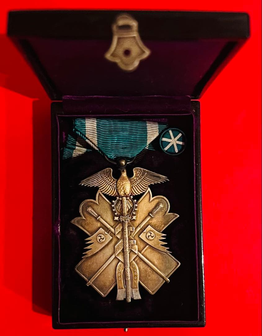 勲章　功七級金鵄勲章